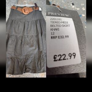 Nwt. Ladies Tiered Belted Skirt size 12